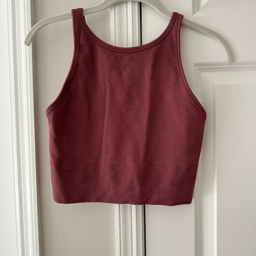 Athleta Ribbed Burgundy Crop Top